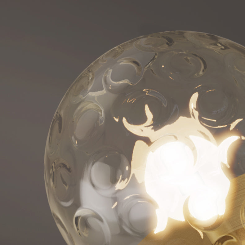 Lámpara de techo de globo de cobre de estilo artístico moderno con montaje empotrado dorado de vidrio ondulado para pasillo