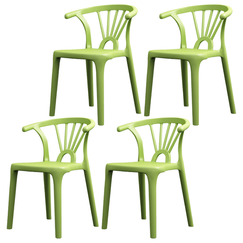 Chaise de salle à manger à dossier en plastique, finition mate, chaise latérale contemporaine à la maison