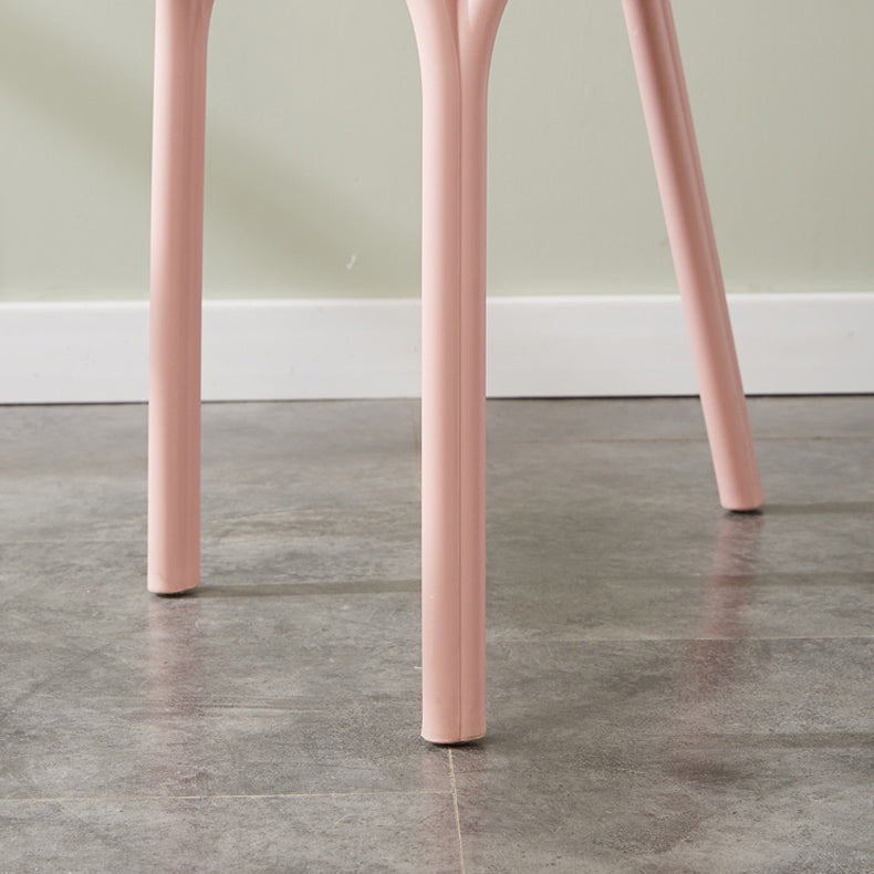Silla auxiliar de comedor de plástico apilable, sillas de comedor escandinavas sin brazos (juego de 4)