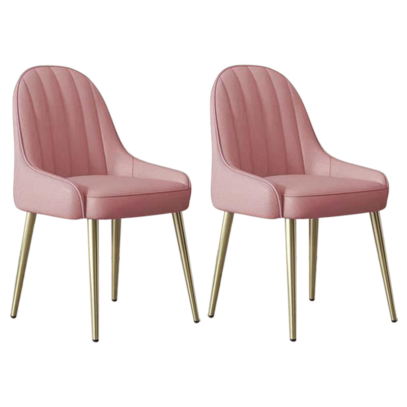 Silla de comedor tapizada de metal con respaldo Parsons de sillón escandinavo de interior