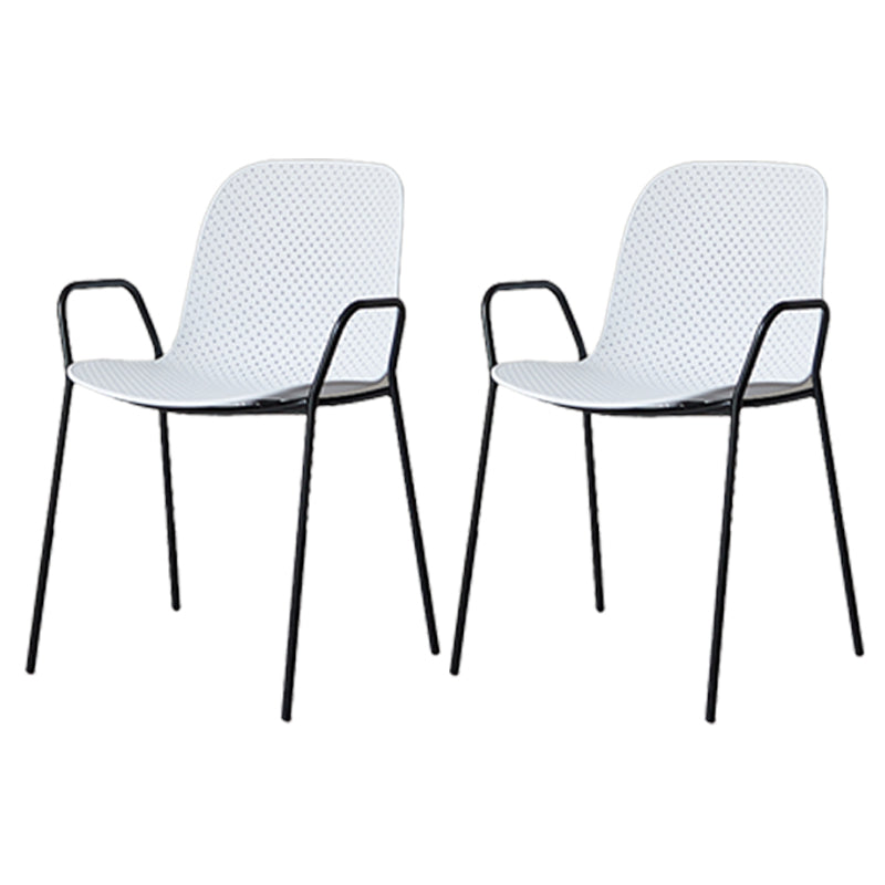 Sillas de comedor de plástico de cocina de estilo industrial que cenan sillones apilables con patas de metal
