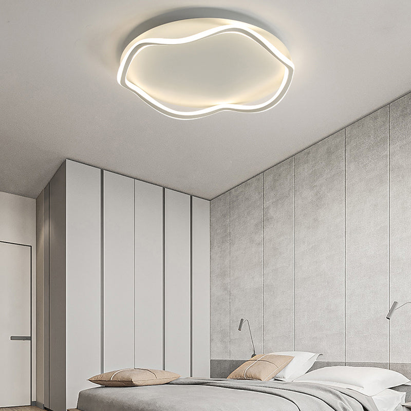 Lámpara de techo con diseño de línea sencilla y luz LED empotrada para sala de estar