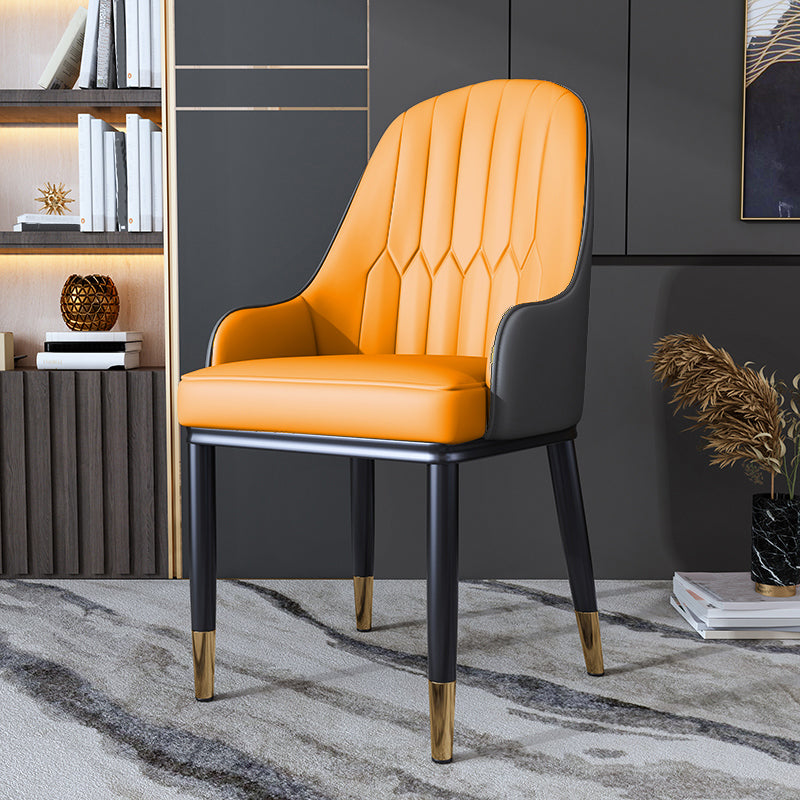 Silla auxiliar de comedor de estilo escandinavo de metal, silla con respaldo sólido acolchado para comedor con brazo