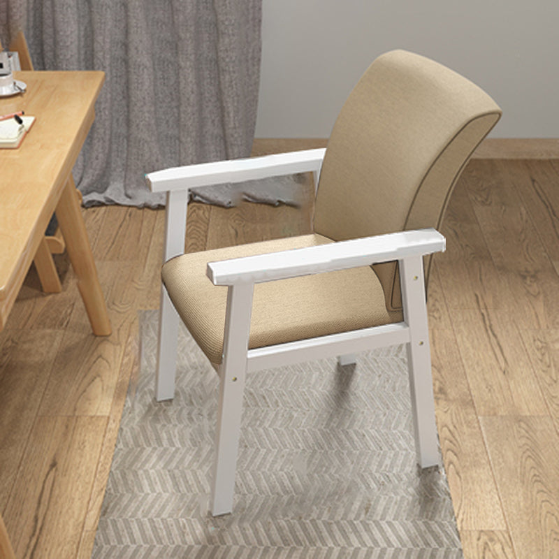 Silla de comedor interior de madera tapizada con respaldo sólido contemporáneo