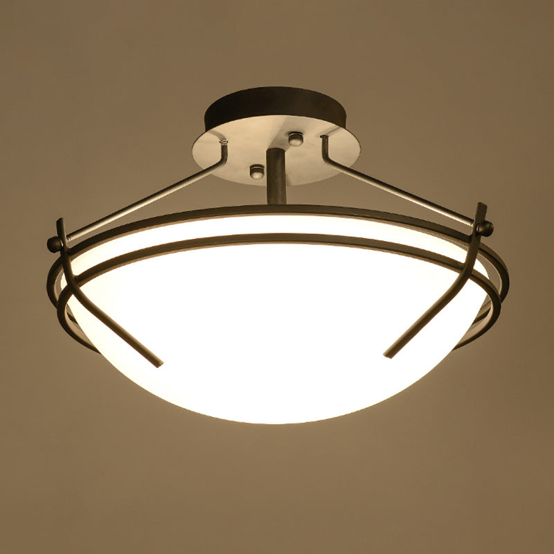 Plafonnier simple moderne semi-encastré pour salon