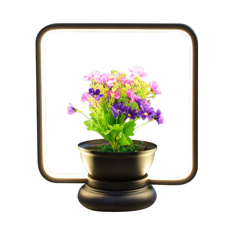 Ronde/vierkante slaapkamer Tafellicht Industrieel metalen LED Zwart/Wit Nachtlamp met plantendecoratie, warm/wit licht