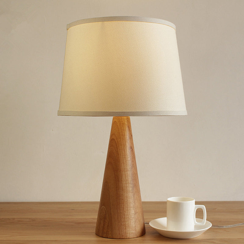 Tavolo da tessuto ombreggiato luce moderna 1 lampada da comodino bianco, base marrone conica