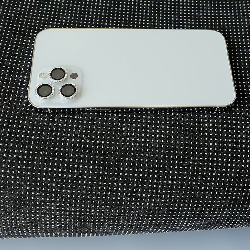 White Modern Carpet Abstract Pattern Polyester Area Rug Stain Resistant Rug for Drawing Room