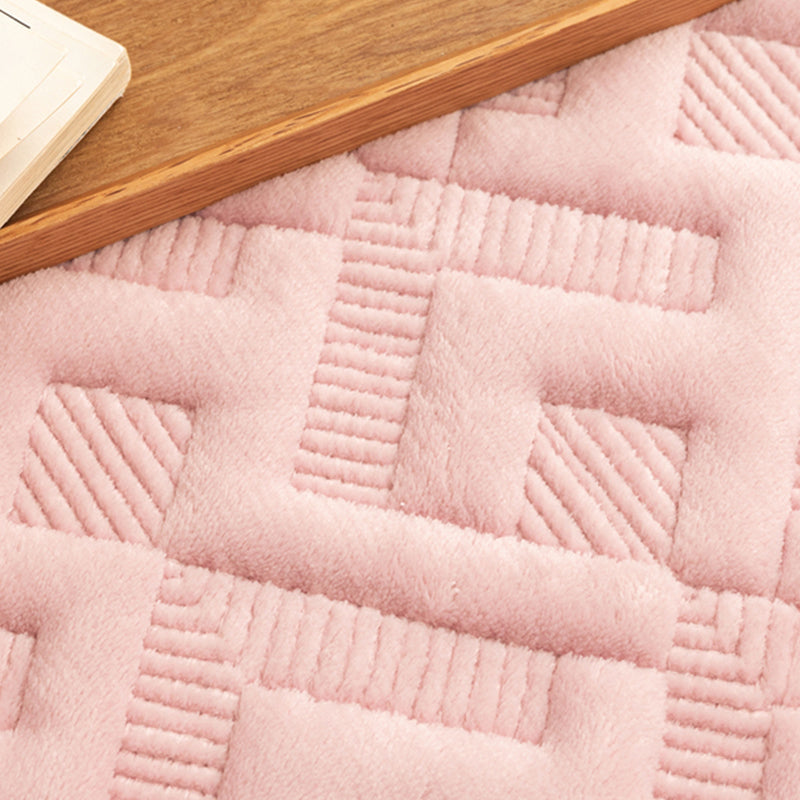 Tapis rose de couleur un tapis en polyester moderne tapis de support sans glissement pour décoration intérieure