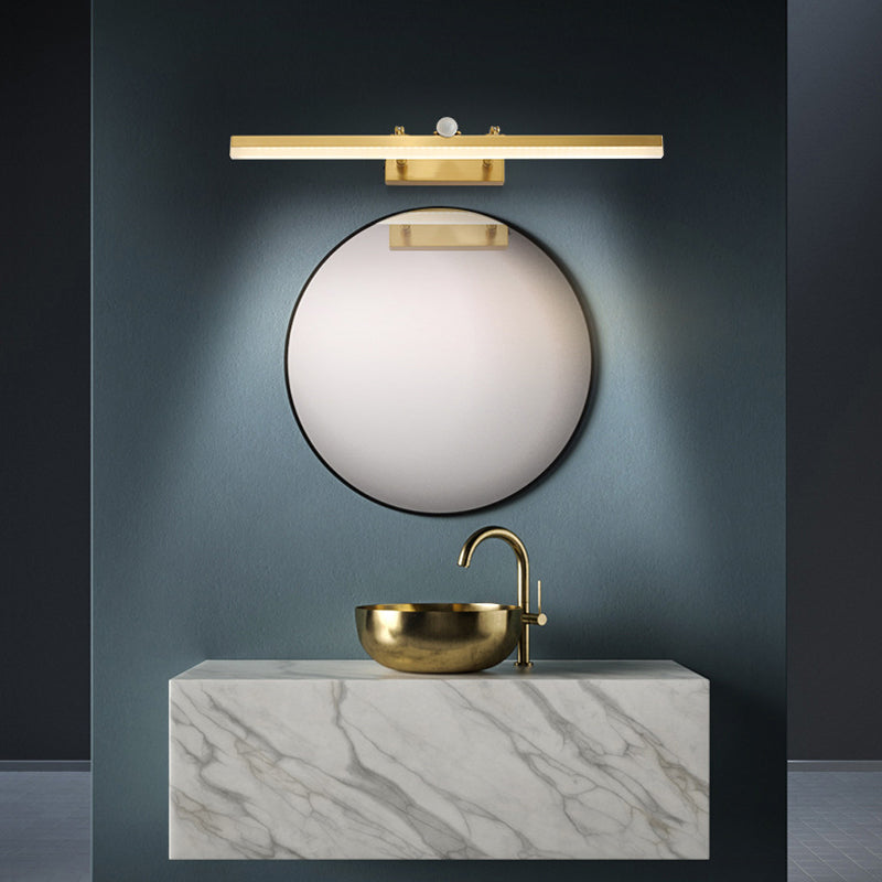Metal Linear Shade Wall Lighting Modern 1 Light Mirror Wall Mount Light Fixture in Gold