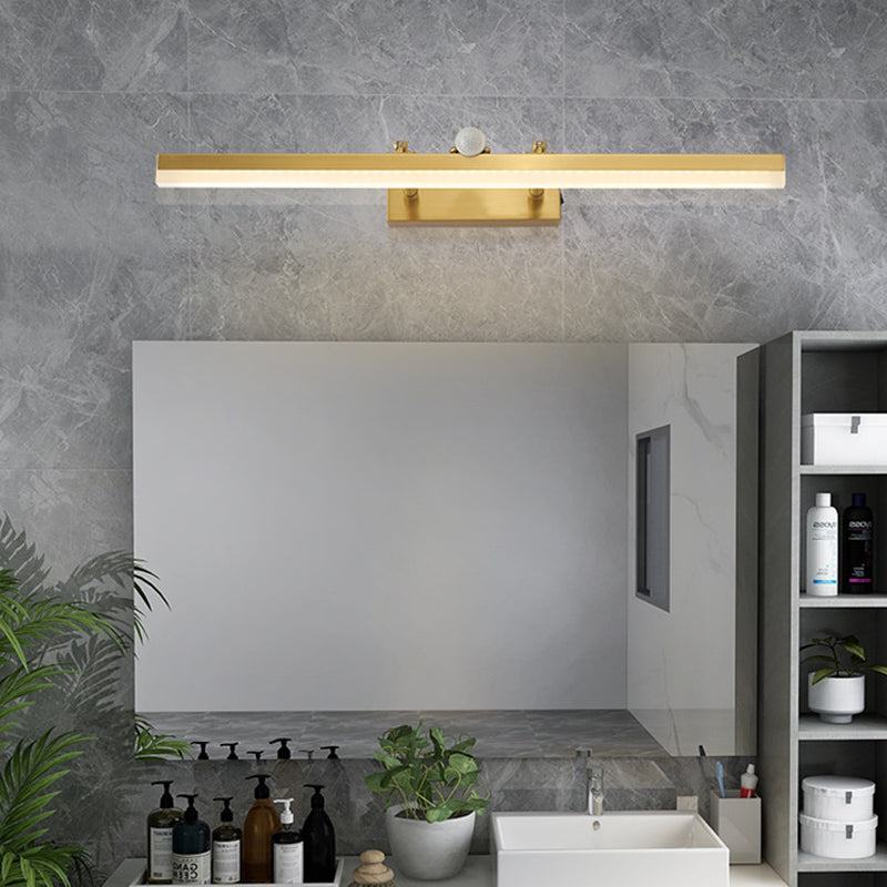 Metal Linear Shade Wall Lighting Modern 1 Light Mirror Wall Mount Light Fixture in Gold