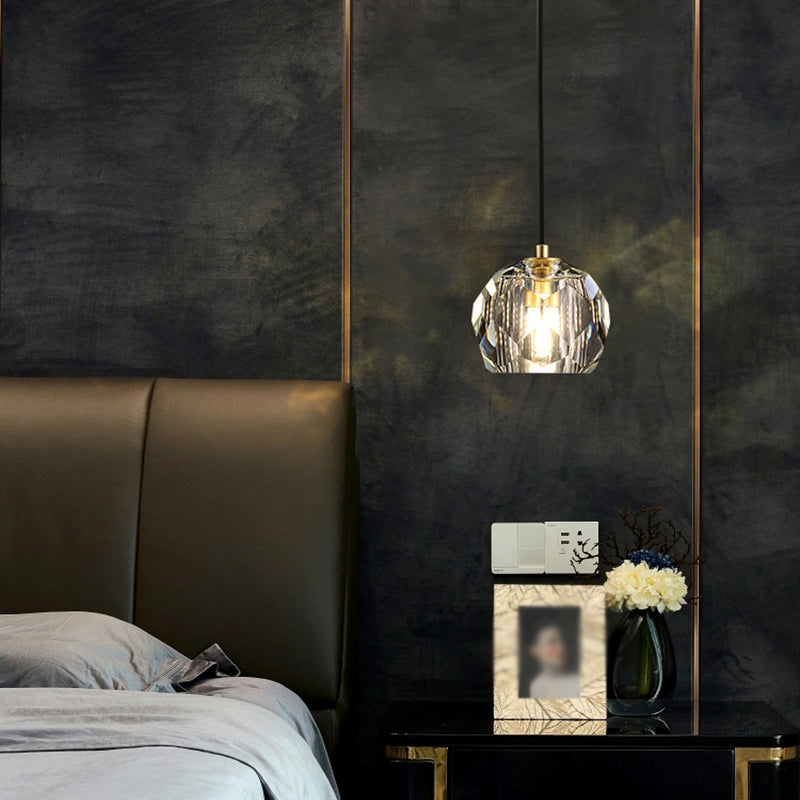 Crystal Globe Hanging Lampe in Modern Artistic Style Pendant Pendant Light for Dining Room