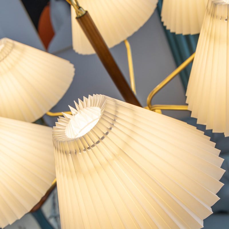 Livre de suspension effilée lustre en bois de noyer vintage avec ombre de tissu pour chambre à coucher