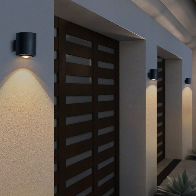 1-Licht-Zylinderwandleuchten zeitgenössischer Stil Metallwandmontage in Schwarz