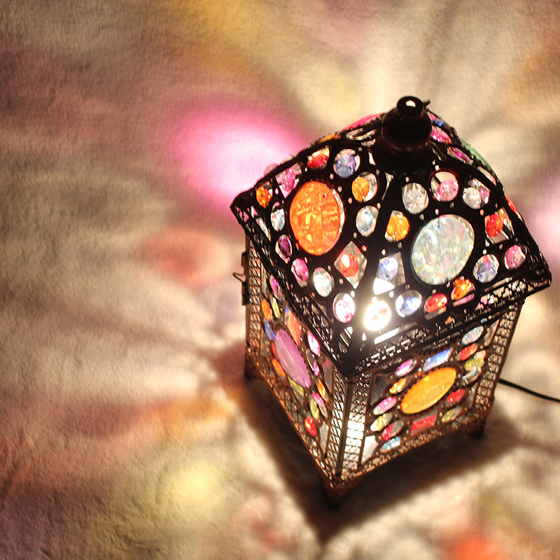 Black 1 Head Night Lighting Traditional Metal Lantern Nightstand Light for Living Room