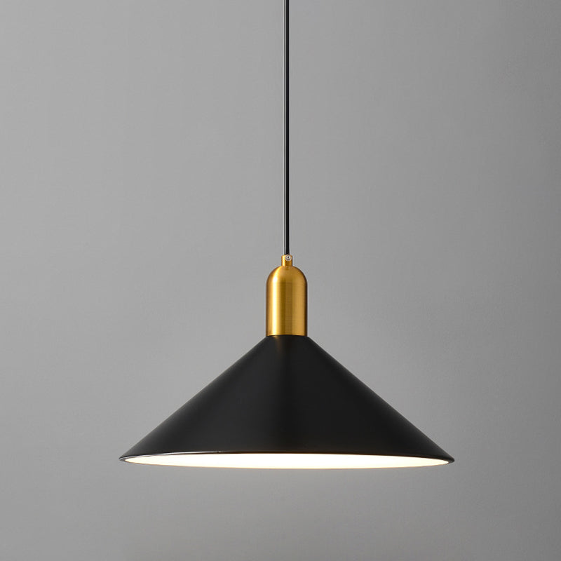 Elektroplate ijzerhanglamp in moderne creatieve stijl taps toelopend indoor hanglampje