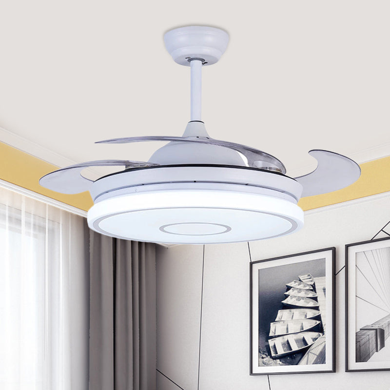 Rogue de lampe à fans pendentif blanc acrylique 36 "LED LED nordique Semi Flush Mount Plafond Aymor pour le salon, 4 lames transparentes