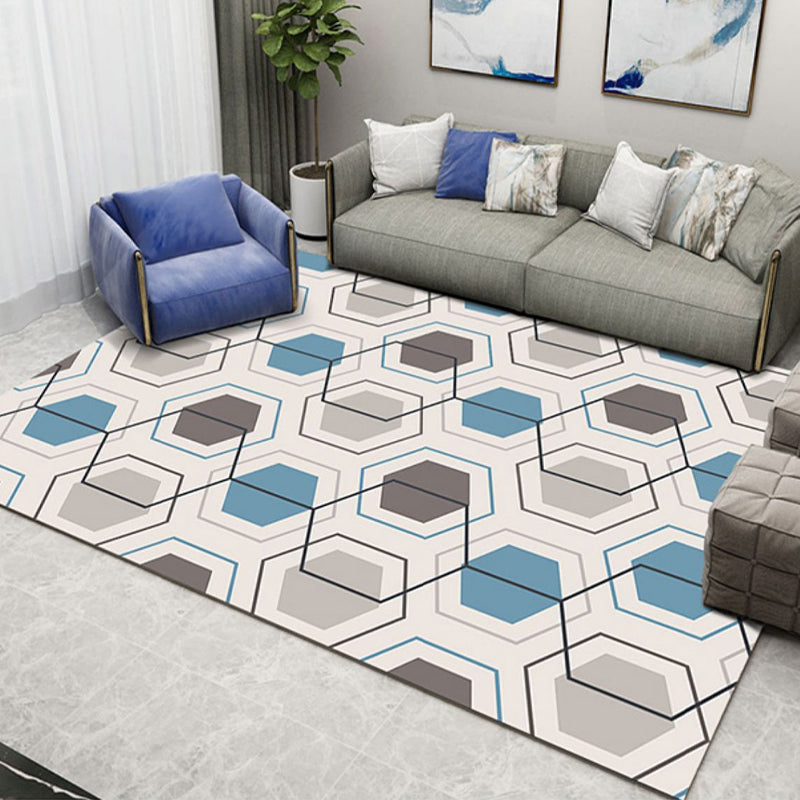 Black Modern Rug Polyster Triangle Rug Stain Resistant Rug for Living Room