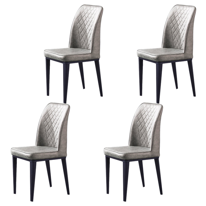 Silla lateral interior escandinava Silla de comedor con respaldo sólido tapizada de metal