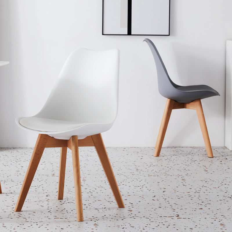 Scandinavian Indoor Side Chair Solid Back Upholstered Dining Room Chair with Wood Legs