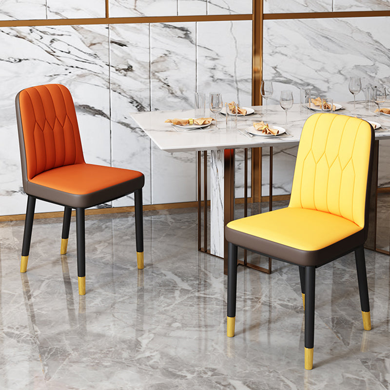 Chaise d'appoint d'intérieur scandinave, chaise de salle à manger rembourrée en métal avec dossier Parsons