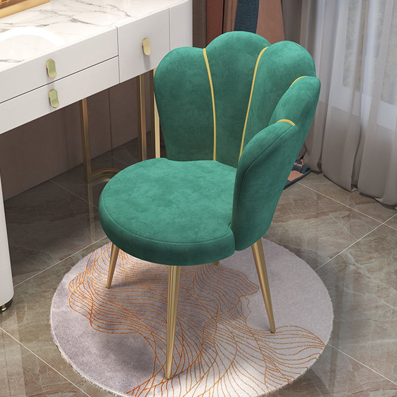 Chaise de salle à manger sans bras en velours de style scandinave, chaise de salle à manger simple à dossier solide