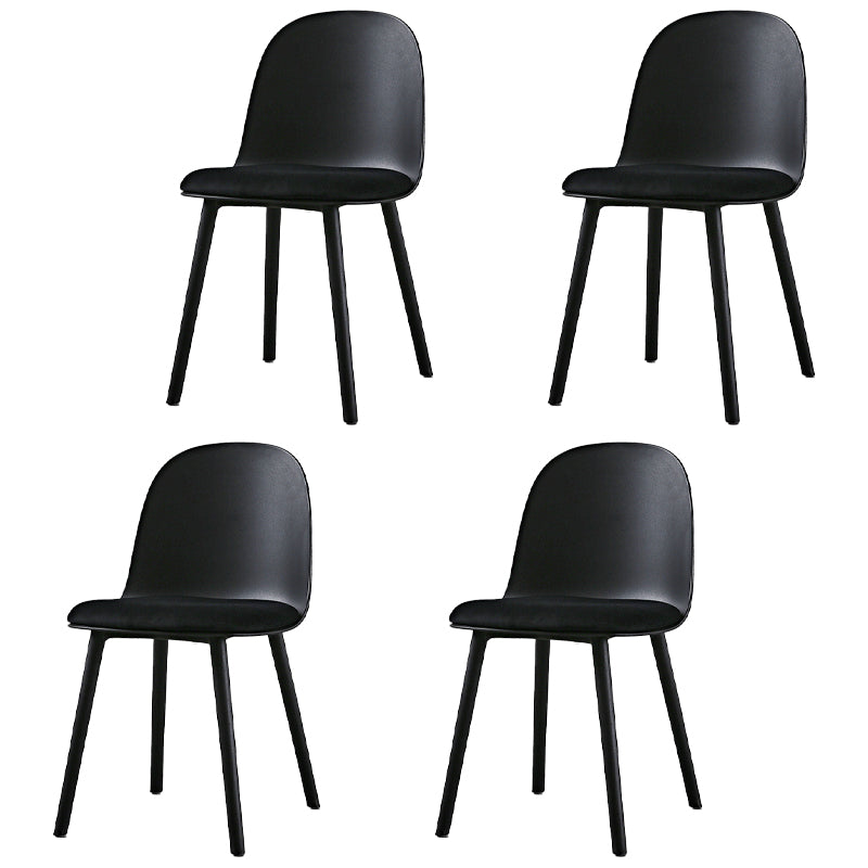 Chaise d'appoint de restaurant scandinave en plastique, finition mate, chaise de salle à manger Parsons (Ensemble de 4)