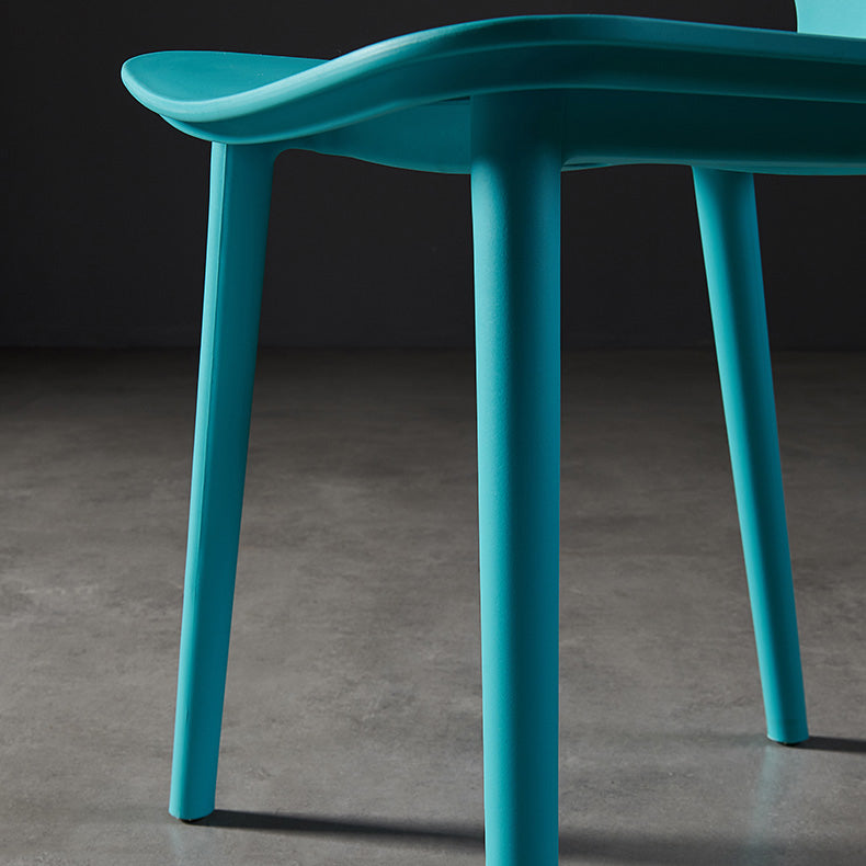 Chaises de salle à manger scandinaves sans accoudoirs Chaises d'appoint en plastique (Ensemble de 4)