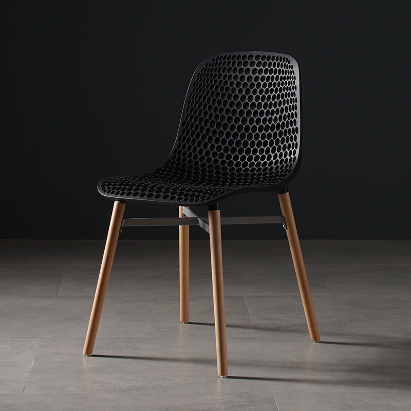 Silla de comedor de plástico de estilo escandinavo, silla sin brazos con respaldo sólido y patas de madera