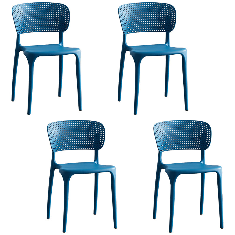 Chaises d'appoint de salle à manger empilables en plastique Chaises de salle à manger sans accoudoirs à dossier ouvert (Ensemble de 4)