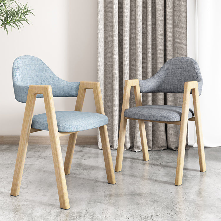 Chaise d'appoint contemporaine en métal, chaise simple à dossier ouvert et rembourrée pour la maison