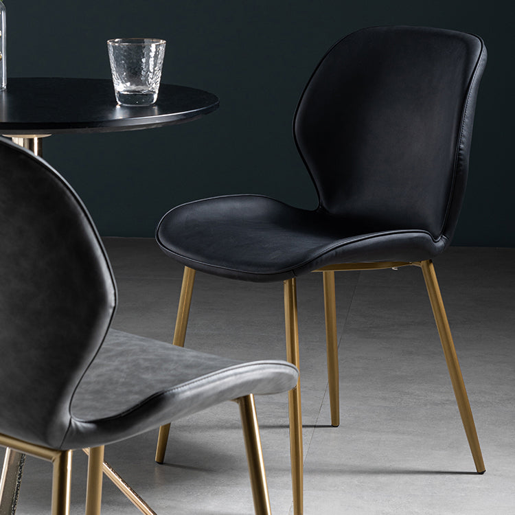 Chaise d'appoint scandinave en cuir avec finition mate et dossier à oreilles (Ensemble de 2)