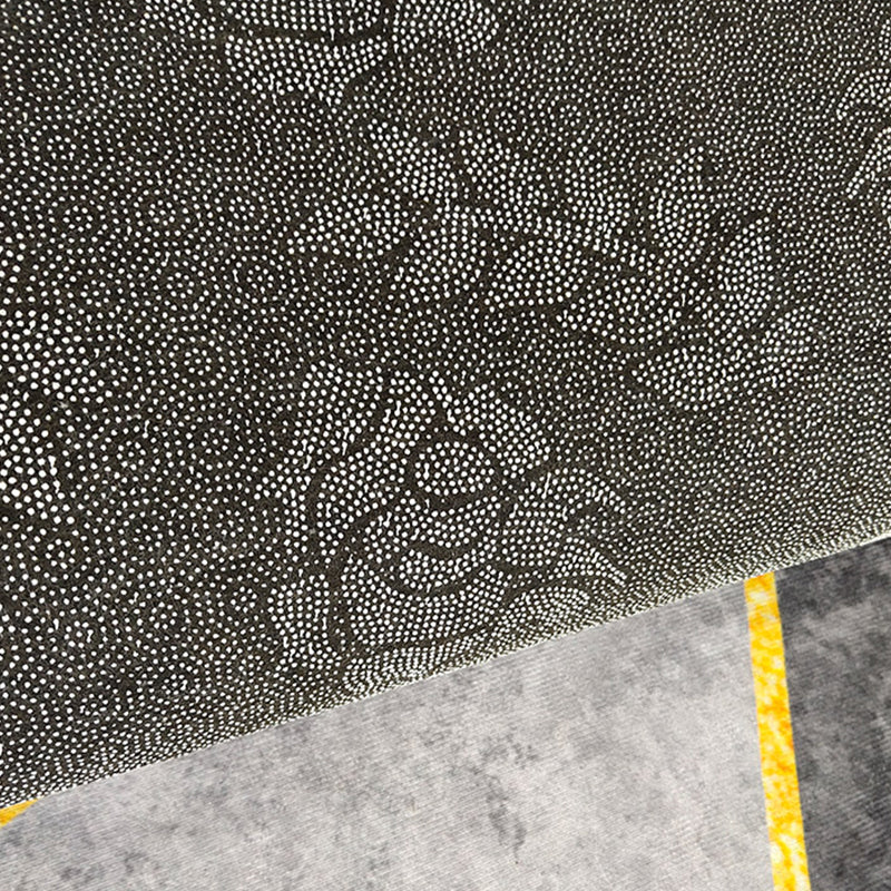 Gray Tone Carpet Modern Geometric Area Rug Polyester Washable Carpet with Non-Slip Backing