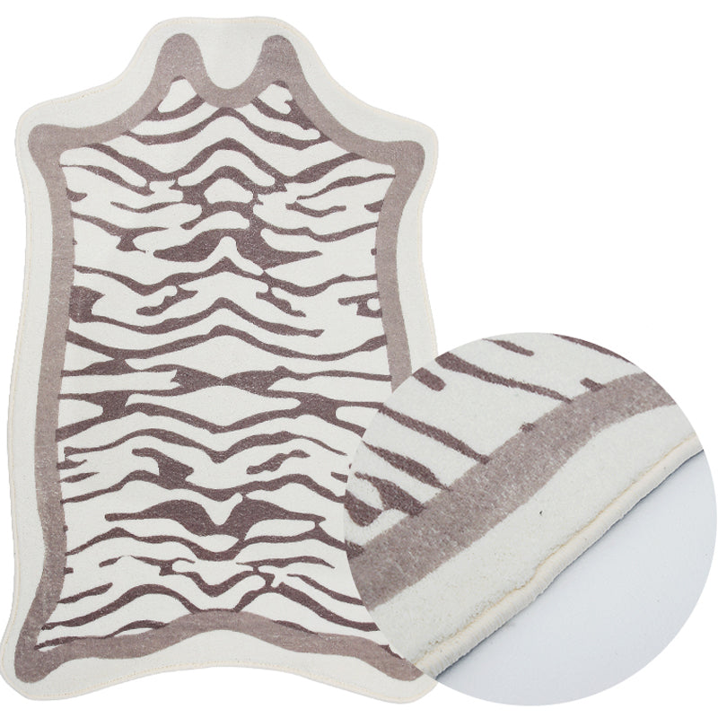 Creative Novelty Shape Carpet Modern Zebra Print Carpet Washable Polyester Rug with Non-Slip Backing
