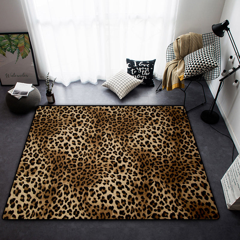 Black Modern Carpet Tiger Pattern Polyester Area Rug Stain Resistant Rug for Home Decor