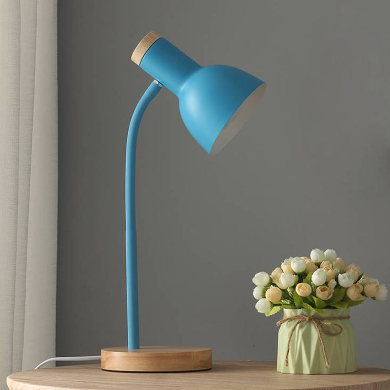 Lampada da tavolo a forma di campana in stile moderno metallico a 1 luci