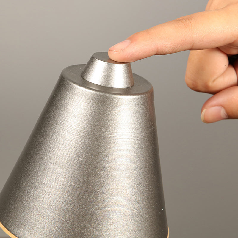 Cono a 1 luce da tavolo leggera con porto USB lampada da tavolo creativa moderna per barra