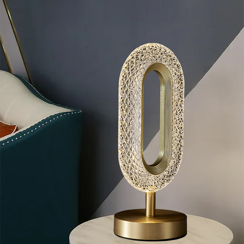Lampada da tavolo ovale in cristallo postmoderno a 1 luce in rame per camera da letto