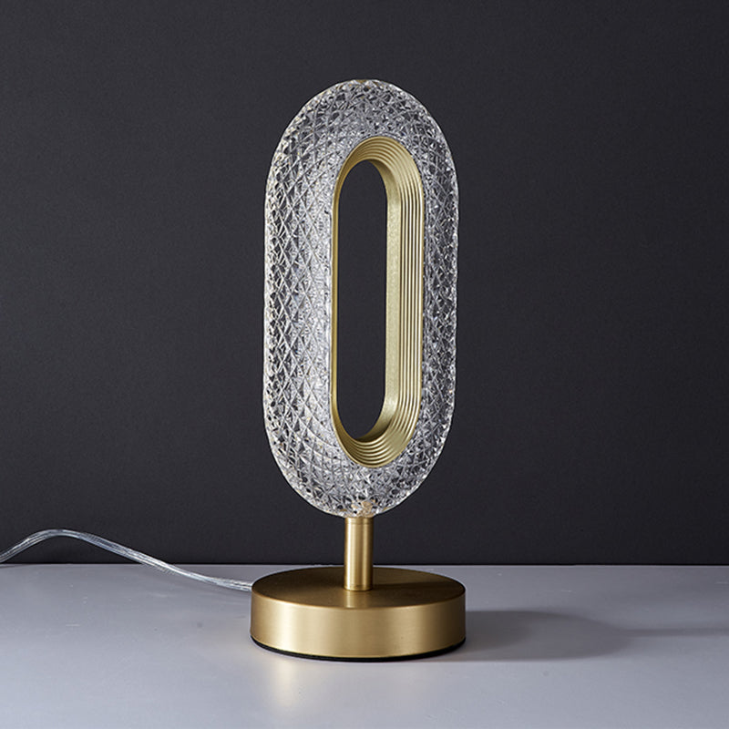 Lampada da tavolo ovale in cristallo postmoderno a 1 luce in rame per camera da letto