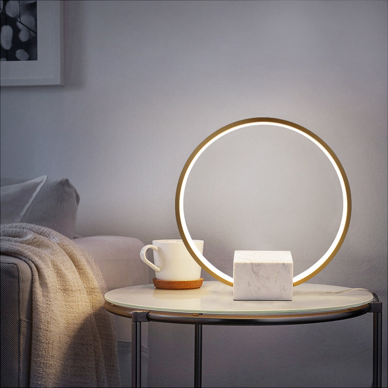 Modern Style Circle Shape Table Lamp Metal 1-Light Night Table Lamp in White
