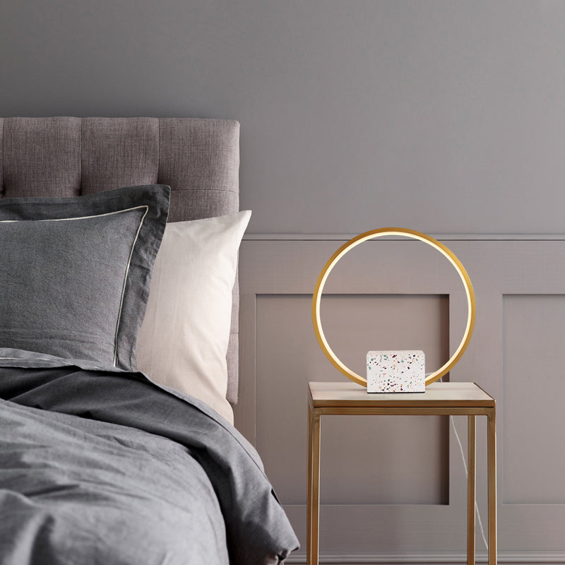 Modern Style Circle Shape Table Lamp Metal 1-Light Night Table Lamp in White