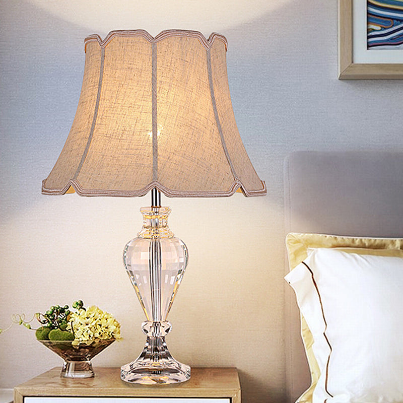 Flare Study Lampe Moderne Stoff 1 Kopf Beige Lesen mit klarer Kristallbasis