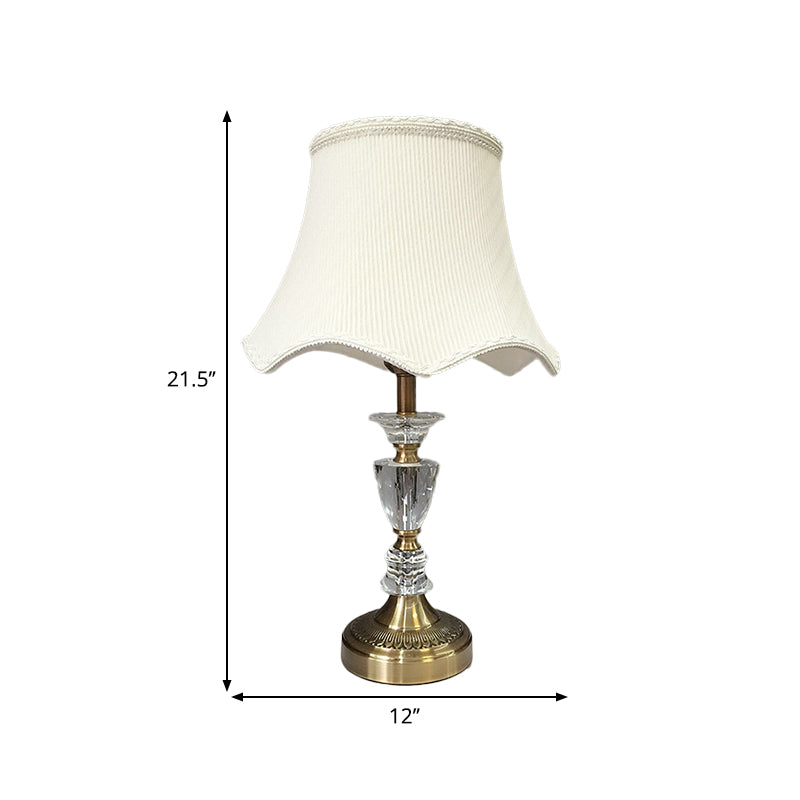 Lampe à table festonnée moderne Crystal Crystal 1 Livrer la table de chevet de salon en or