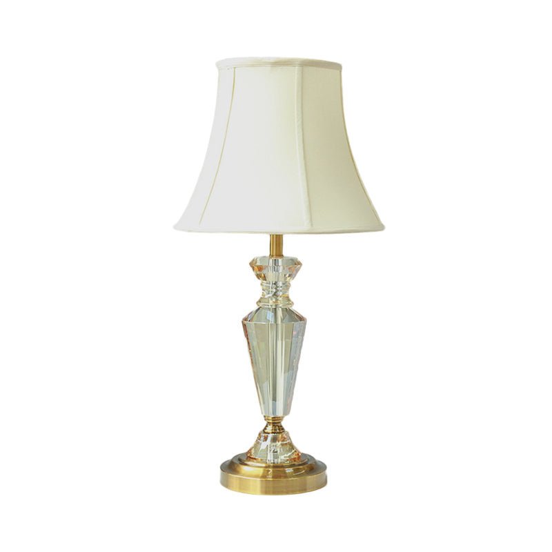 Illuminazione da tavolo in cristallo con campana a pannello Lampada da notte contemporanea in oro a 1 lampadina con piedistallo rotondo