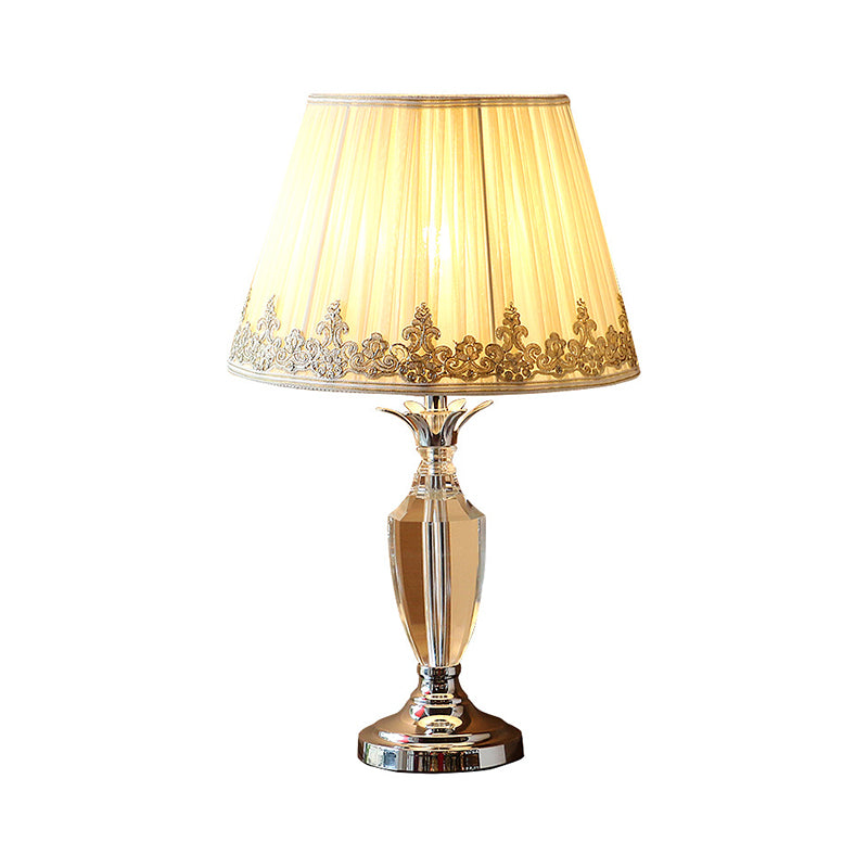 Minimalistische Empire Schatten Nachtbeleuchtung K9 Kristall 1 Bulb Wohnzimmertischlampe in Weiß, 21,5 "/24" lang