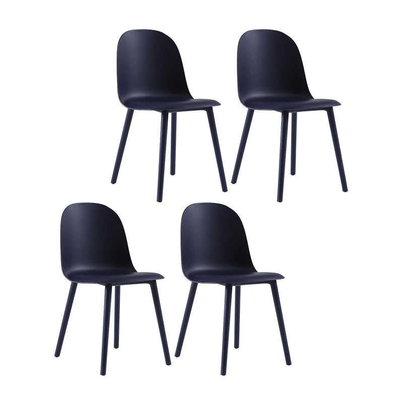 Silla auxiliar de comedor escandinavo de plástico Silla de comedor Parsons con acabado mate (juego de 4)