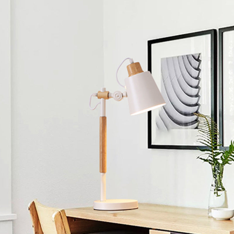 1 Kopfstudienaufgabenbeleuchtung modernistischer weißer/schwarzer kleiner Schreibtischlampe mit konischem Metallschatten