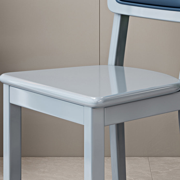 Silla lateral escandinava interior tapizada de madera Silla de comedor con respaldo abierto