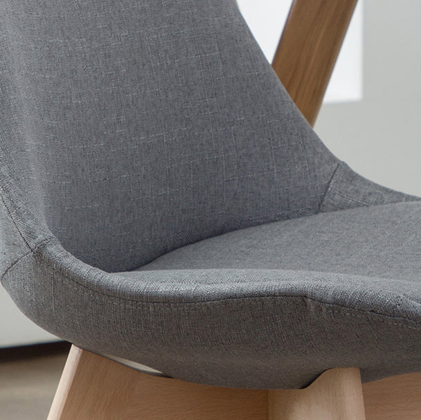 Scandinavian Bedroom Upholstered Side Chair Matte Finish Parsons Dining Chair