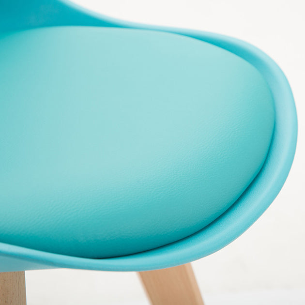 Scandinavian Restaurant Upholstered Side Chair Matte Finish Parsons Dining Chair